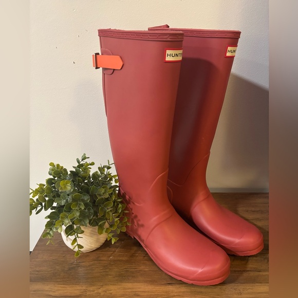 Hunter Shoes - Hunter Women's Red Rain Boots